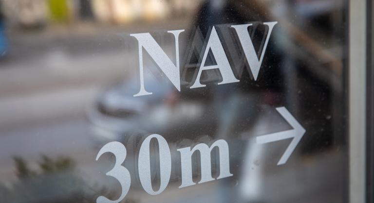 Havi 120 ezer forintért fiatalokat toboroz a NAV