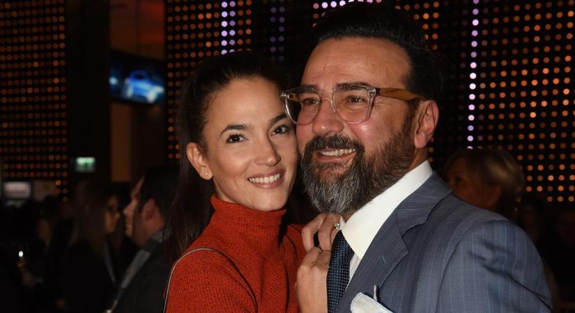 Az a pici lábacska! Itt az első fotó Debreczeni Zita és Gianni most született kisfiáról