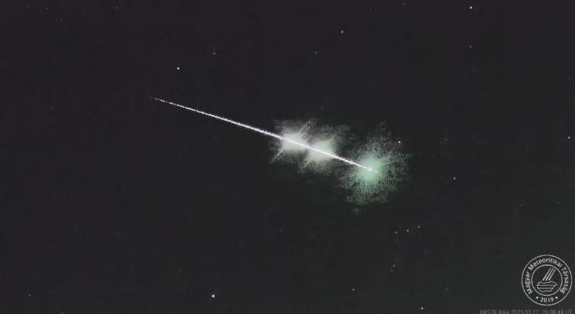 Magyarország fölött robbant szét egy meteor, felvétel is készült róla
