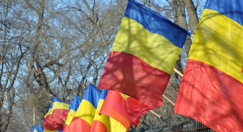 Tetten érték a román egyetemi adjunktust: 50 ezer lejt kért, hogy átengedje a hallgatókat a doktorin