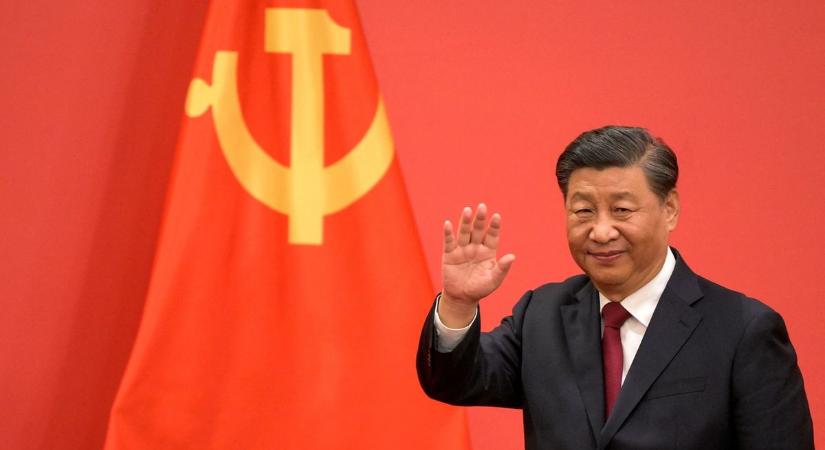 Órákon belül Moszkvába látogat a kínai elnök, hatalmas a tét