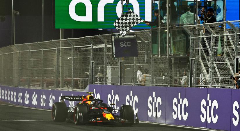 F1: Pérez rajt-cél győzelmet aratott, kettős Red Bull-siker a Szaúdi Nagydíjon is