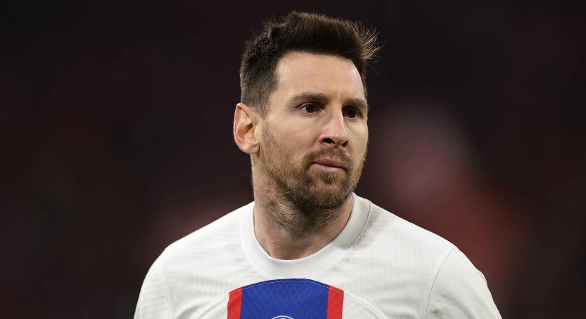 Kifütyülték Lionel Messit a PSG drukkerek
