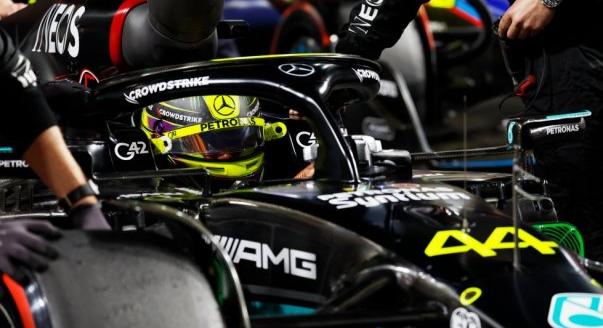 „Sosem láttam ilyen gyors autót” – Hamilton a Red Bullról
