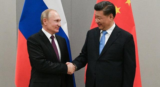 Kellemes vacsora közben fog csevegni a körözés alatt álló Putyin és Hszi Csin-ping kínai elnök Ukrajnáról
