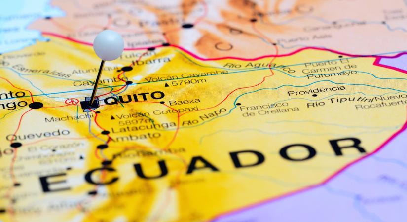 Erős földrengés rázta meg Ecuadort