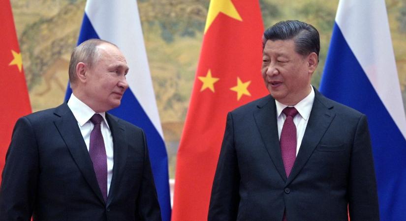 Inerjúkban méltatta egymást Putyin és Hszi találkozójuk előtt