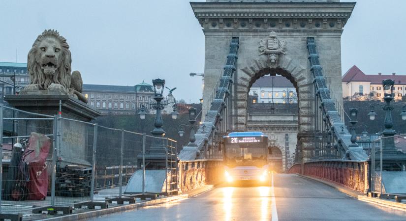 Sűrűbben jár a 105-ös és a 178-as busz
