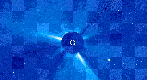 A Nap túloldaláról is elérte a Földet egy hatalmas napkitörés