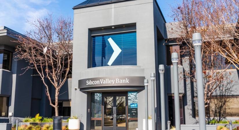 Megdöbbentően sok amerikai bankot fenyeget az SVB-jéhez hasonló csőd