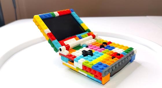 Egy youtuber Lego-kockákból épített egy Game Boy-konzolt, hibátlanul működik