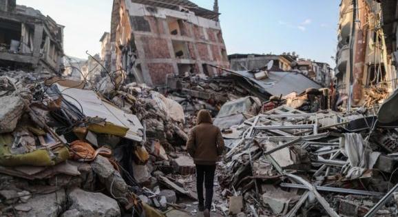 Ursula von der Leyen: hétmilliárd euró gyűlt össze az újjáépítésre