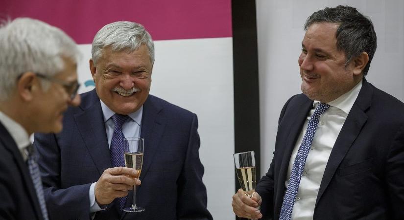 Egyszerre kapott elismerést Nagy Márton és Csányi Sándor