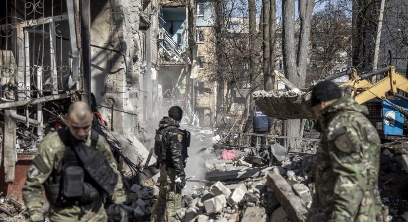 Ukrajna szerint orosz cirkálórakéták semmisültek meg egy Krímben történt robbanásban