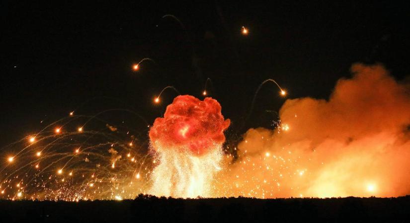 Putyin csodafegyverét repítették levegőbe az ukránok: videón a megsemmisítő robbantás