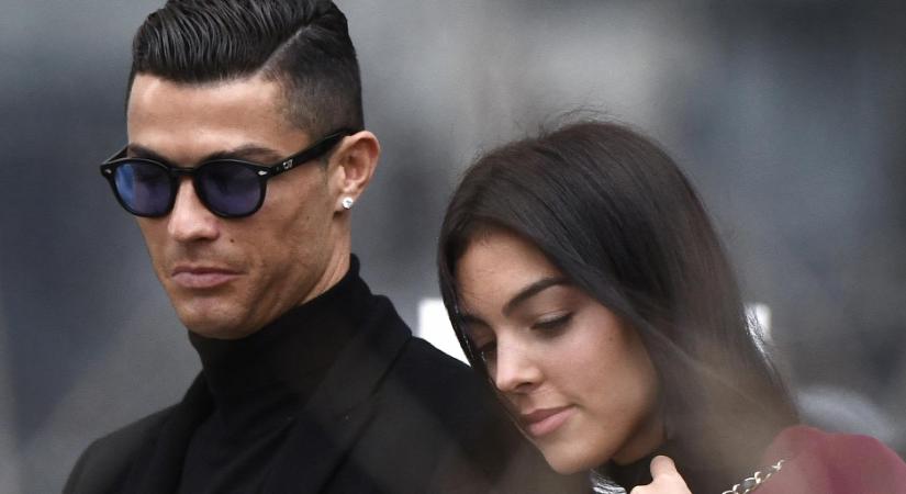 C. Ronaldo modell párja elárulta a titkot a tragikus napról: emiatt halhatott meg a gyerekük