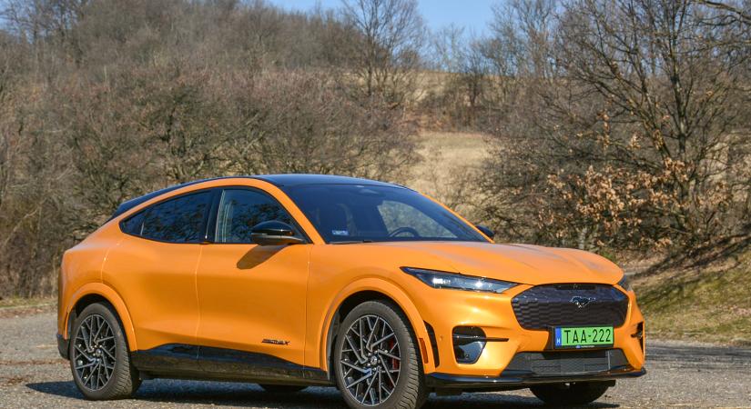 Ford Mustang Mach-E GT – Csak combra gyúr