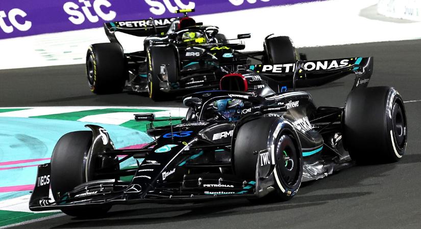 Hamilton pontosan meghatározta, miért lassabb Russellnél a Mercedes 2023-as autójában