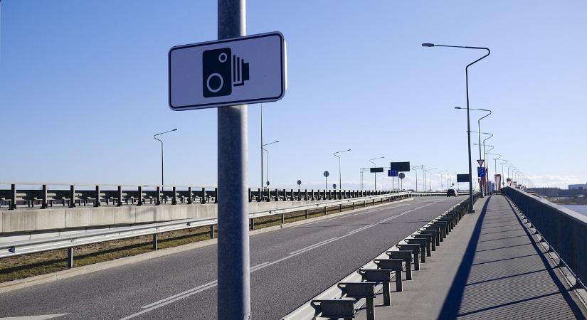 Nem éri meg száguldozni! Majdnem száz új trafipax kerül ki az utak mellé