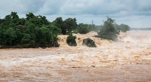 Halálos áradás Kamerunban is