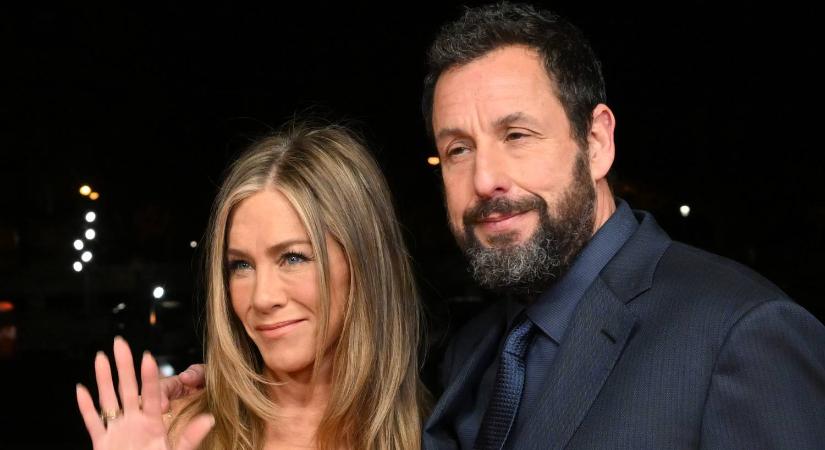 Jennifer Aniston és Adam Sandler Párizsban romantikázott