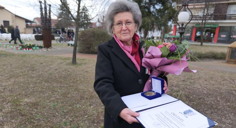 Negyvenöt évig szolgálta Szank lakóit a gyógyszerész