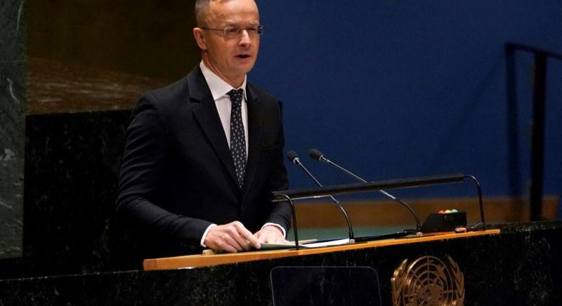 Szijjártó Péter elmondta, mihez kötik, hogy Magyarország támogassa Ukrajna felvételét a NATO-ba