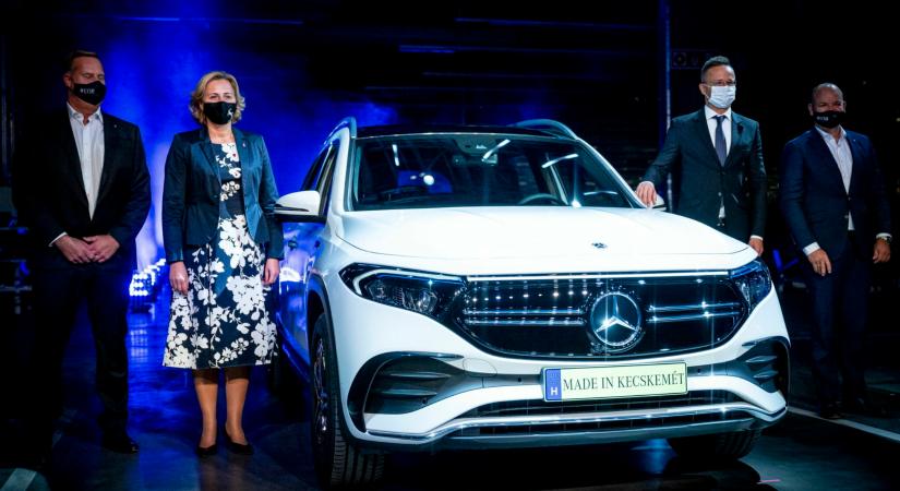 Hamarosan a kecskeméti Mercedes gyár is átáll az elektromos autók gyártására