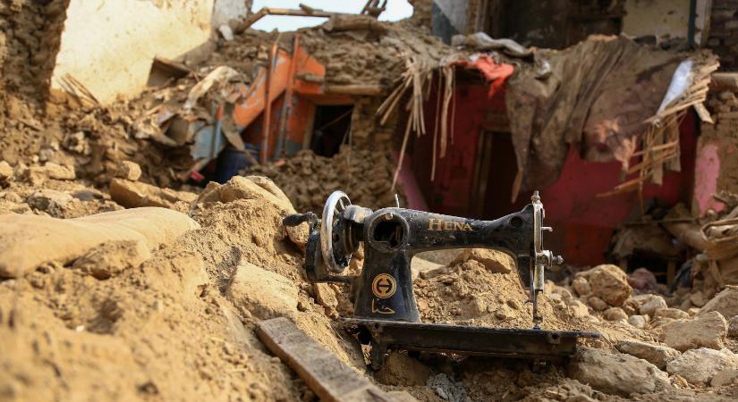 Erős földrengés sújtotta Pakisztánt és Afganisztánt