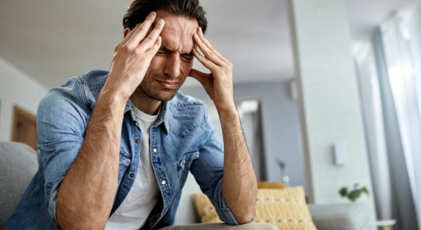 Tényleg segíthet a migrén piercing a fejfájás kezelésében?