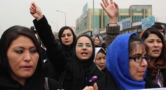Lányok nélkül indul az új tanév Afganisztánban
