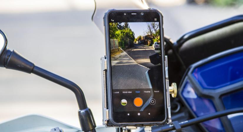 Egy új app a rendőrségre küldi a menet közben készített felvételeket