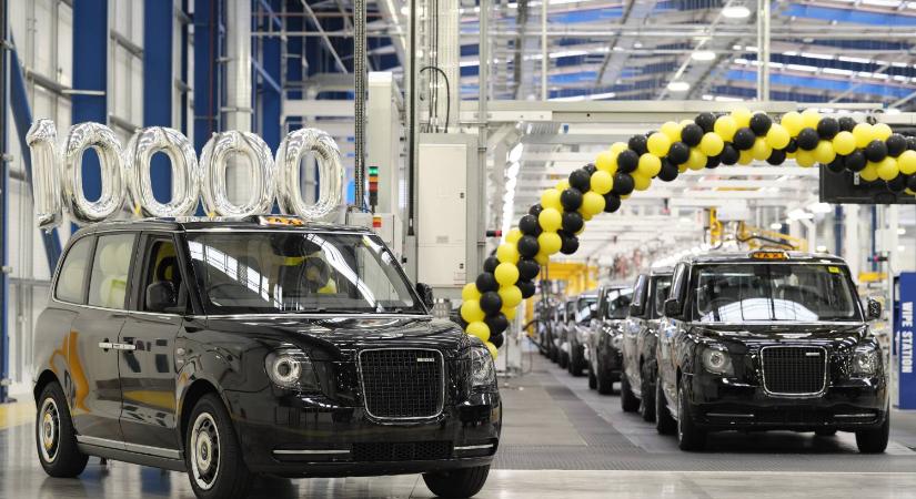 Londonban már több a hibrid elektromos taxi, mint a dízel