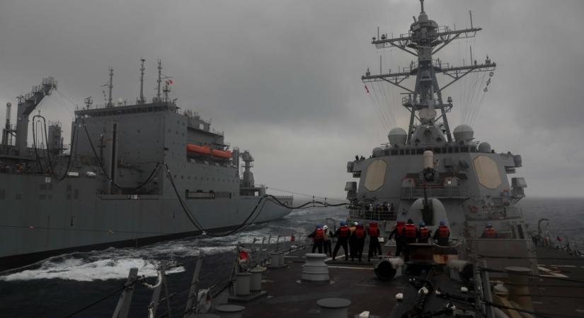 Az USA tagadja, hogy Kína távozásra szólította volna egy hadihajójukat
