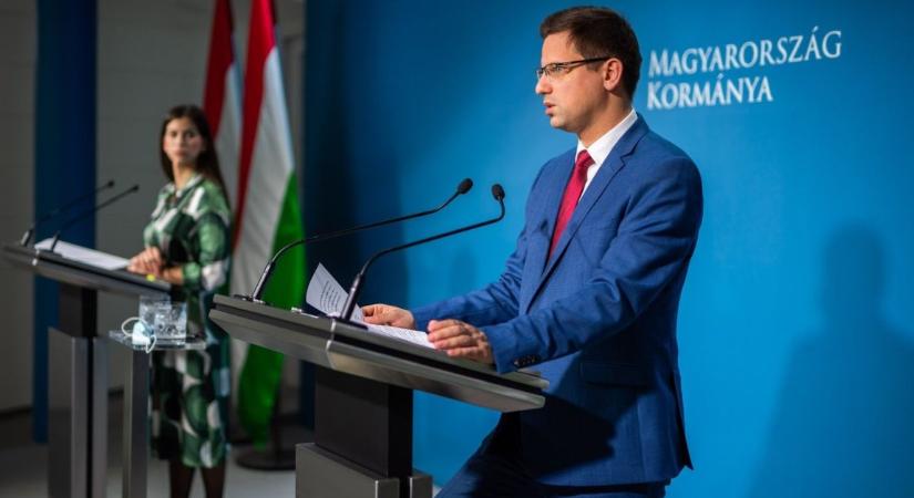 Gulyás Gergely: Közös uniós lőszerbeszerzésről tárgyalunk