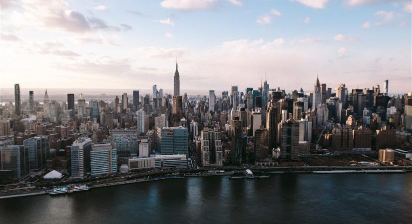Így üzent New Yorkból Curtis