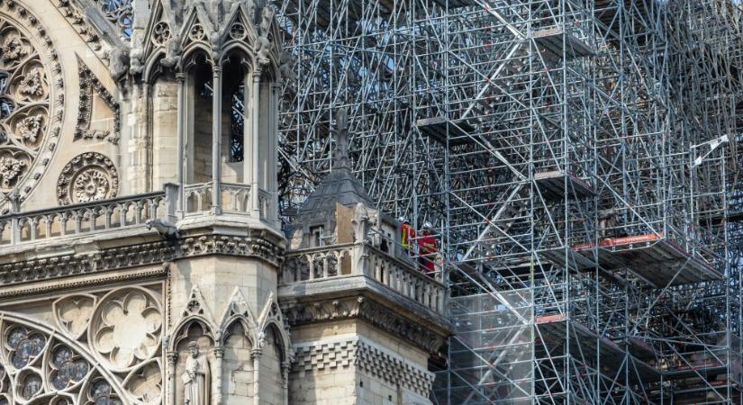 Modern építési technika nyomait találták a Notre-Dame újjáépítése során