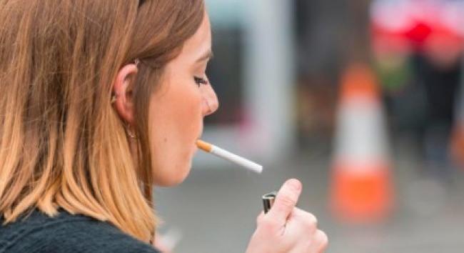 Törvénysértést követ el, aki az interneten rendel dohányterméket