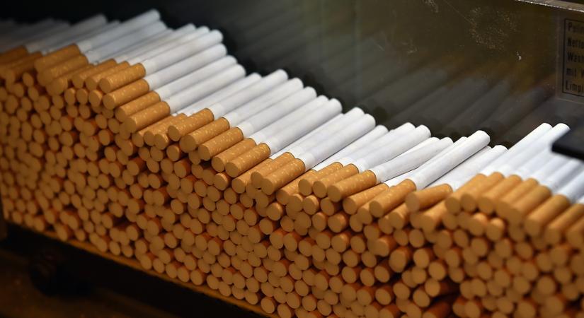 Törvényt sért, aki az interneten rendel dohányterméket