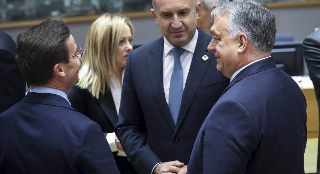 Magyarázatot követel a svéd miniszterelnök Orbántól, hogy miért nem hagyják jóvá a NATO-csatlakozásukat
