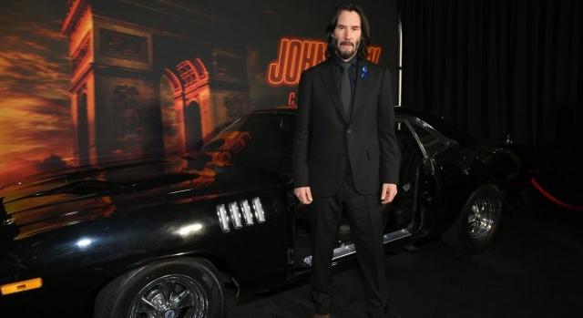 Ölj, John, ölj! – Keanu Reeves negyedszer is öszevérezi John Wick ingét