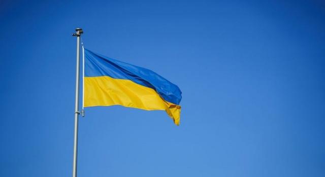 Újra ukrán zászló leng a Krím félszigeten