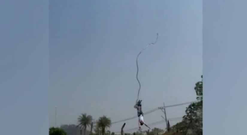 Elszakadt a gumikötél bungee jumping közben Thaiföldön