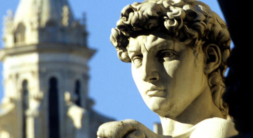Túl meztelen volt: az iskolaigazgató megmutatta Michelangelo Dávid-szobrát a hatodikosoknak, kirúgták