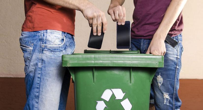 Össze lehet pakolni az elektronikai lomokat, ingyen elszállítják a hevesi falvakban