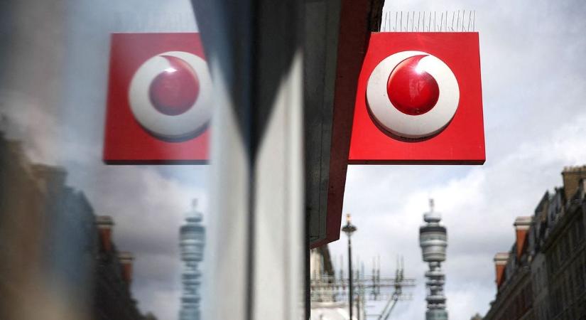 Közel egymilliárd forintot kell fizetnie a Vodafonnak, mert valótlan állításokkal futtatott reklámokat