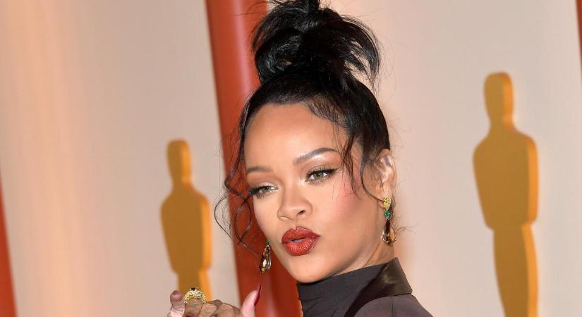 Dráma: rendőrök jelentek meg a várandós Rihanna házánál – Sokkoló dolog történt