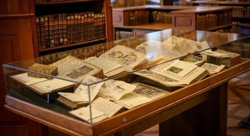 A gyógyítás történetéről nyílt időszaki kiállítás az érseki könyvtárban – galériával