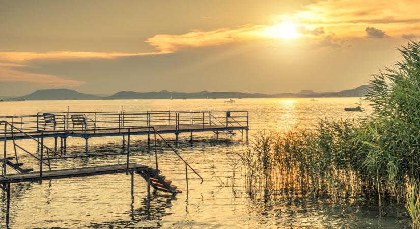 Súlyos a helyzet a Balatonnál: néhány év és visszafordíthatatlan lesz a tó pusztulása