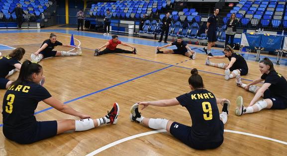 Novák Katalin a kaposvári röplabdás lányokkal edzett